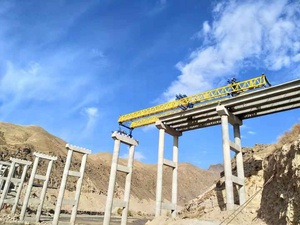 High Quality <strong>Bridge</strong> <strong>Erecting</strong> <strong>Crane</strong> for Sale - Product Image 3