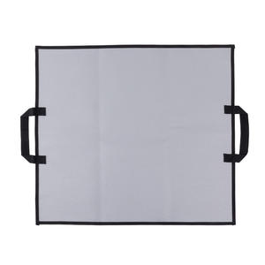Tapete Rectangular Plateado Resistente al Calor y al Agua para Barbacoa al Aire Libre, Ideal para Camping y Picnic - Product Image 1