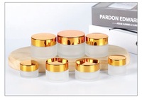 Pot de crème en verre cosmétique vide de luxe de haute qualité avec couvercle nouveau design givré pour le maquillage