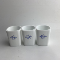 En plastique petit verre de vin En Plastique blanc verre de vin Liqueur verre tasse de tir