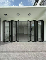 Puerta plegable de aluminio resistente al agua de diseño moderno, puerta de Patio plegable, vidrio templado, exterior de venta del fabricante