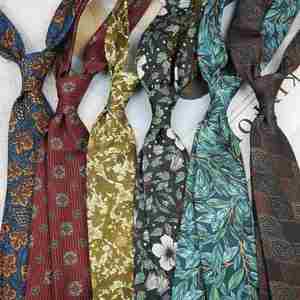 Trendy Casual Vintage Printed Neck Tie Men and Women Floral Youth Fashion Shirt Accessory Neck Ties - Product Image 1