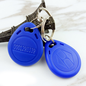 Llavero con Mini Etiqueta RFID de 125kHz EM4100 Chip ISO7815 para Autenticación en Estacionamientos, Escuelas, Restaurantes, Bancos y Hospitales - Product Image 5