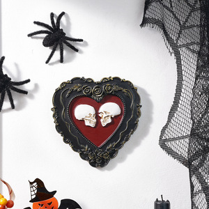Plaque murale en résine vintage, motif cœur de crâne gothique effrayant, décoration murale <span class=keywords><strong>romantique</strong></span> sombre pour Halloween, accessoire de décoration murale en gros - Product Image 3