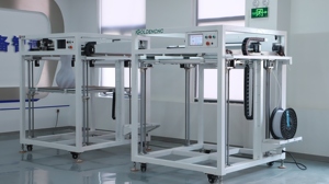 Imprimante 3D FDM industrielle avec buse haute température 350°C, grand volume d'impression pour la production de prototypes fonctionnels en ABS et PETG - Product Image 2