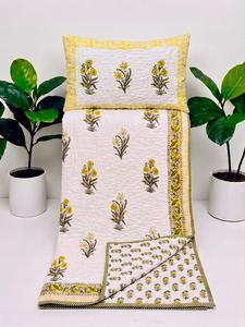Best Quality Hand Block Premium Cotton Reversible Quilted Comforter with 2 <b>Pillow</b> Covers for Bedroom Decor Available For Sale - Product Image 4