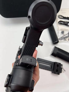 Estabilizador de Cámara Profesional de 3 Ejes <span class=keywords><strong>Ronin</strong></span> <span class=keywords><strong>RS3</strong></span> <span class=keywords><strong>Pro</strong></span> de Tercera Generación con Algoritmo de Estabilización ABS RS, Seguimiento Facial y Batería de 12 Horas - Product Image 4