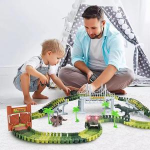 Juego de bloques de construcción de vías de vagón de dinosaurio de 244 piezas para que los niños y las familias exploren los mundos de los dinosaurios y se ensamblen juntos - Product Image 2