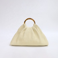 Sac à main d'été en paille plissée personnalisé pour femmes avec nouvel anneau en acrylique imprimé léopard design d'usine à la mode