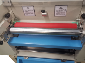 Máy Phủ UV Để Bàn Kích Thước Nhỏ Gấp Đôi 100 - Product Image 2