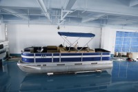 Bateau ponton 27 pieds pour tourisme, directement de l'usine - Essence, aluminium, fibre de verre, 5-10m, certifié CE, couleur personnalisée, OEM bienvenu