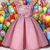 Robe trapèze en satin rayé au crochet pour filles, idéale pour les fêtes d'été, Noël, style princesse fleurie, col rond, vêtements pour enfants de 1 à 8 ans