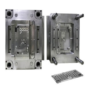 Molde de plástico personalizado con acabado cromado transparente para PC para piezas de lámpara automática - Product Image 5