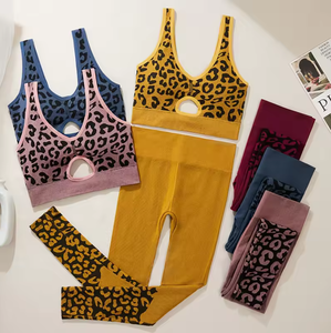 <span class=keywords><strong>Leggings</strong></span> <span class=keywords><strong>neri</strong></span> <span class=keywords><strong>lucidi</strong></span> stampati alla moda a vita alta personalizzati da donna con tasche e set Activewear dei produttori - Product Image 4