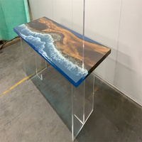 Meubles de salle à manger au design élégant, table de salle à manger en bois avec plateau en résine époxy, table de restaurant