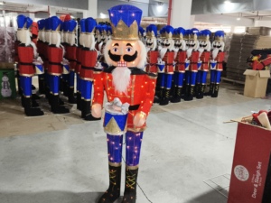 61in 100L Cascanueces Holding Candy Cane al aire libre Navidad vacaciones luces Festival decoración Sculputures - Product Image 4