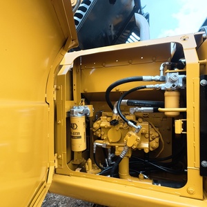 Excavatrice sur chenilles Caterpillar CAT 315D2L, moteur puissant de haute qualité, adaptée aux projets municipaux - Product Image 4