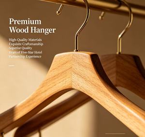 Perchas de <span class=keywords><strong>ropa</strong></span> de madera de haya engrosada de alta calidad, estilo de lujo, resistentes, sin costuras, de madera maciza, <span class=keywords><strong>para</strong></span> tienda, con refuerzo. - Product Image 4