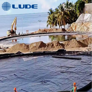 EarthShield HDPE PPプラスチックシート浸透防止ジオメンブレン<span class=keywords><strong>UV</strong></span>耐性魚池ライナー防水埋立地膜 - Product Image 3