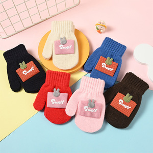 Fabricante de prendas de punto, lindas manoplas de invierno con parche de conejo de dibujos animados para <span class=keywords><strong>niños</strong></span> pequeños, para jugar al aire libre, <span class=keywords><strong>guantes</strong></span> suaves de acrílico para <span class=keywords><strong>niños</strong></span> - Product Image 1