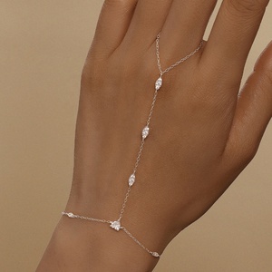 Bracelet chaîne en argent sterling S925 plaqué or 18 carats avec zircon bleu œil mystique et zircon marquise en forme de cœur - Product Image 6