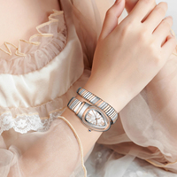 Montres de luxe en acier inoxydable pour femmes, cadran ovale blanc perlé, montres pour filles, montres à quartz tendance pour femmes, montres serpent