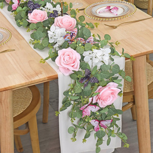 Guirlande artificielle de roses et de papillons 1,8 m en soie pour décoration extérieure, maison, salon, porte, vigne torsadée - Product Image 3