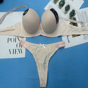 2.05 dolar YRF026 Size36-46 B fincan düz renk çift kalın sutyen <span class=keywords><strong>Penty</strong></span> seti kadın sutyen ve külot tüm renkler ile setleri - Product Image 2