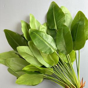 ต้นใบตองจำลองสีเขียวสำหรับตกแต่งสวนฤดูใบไม้ผลิฝน Calla พืชใบลิลลี่สวรรค์ใบนกโรงงานโดยตรง - Product Image 4