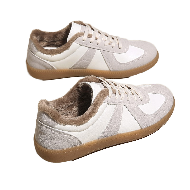 2025 New Arrival Sports Casual Shoes Flats Women's Retro White Sneakers Soft Bottom Retro Running Skateboard Style Casual Shoes