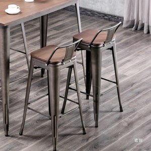Chaise en métal Tolixed haute 76 cm, prix de gros, tabouret de bar noir avec <span class=keywords><strong>coussin</strong></span> en bois - Product Image 2