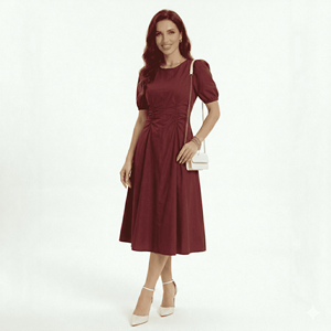 Robe Midi Élégante Bordeaux à Col Rond et Manches Courtes avec Taille Froncée pour Femme, Coupe Évasée, Couleur Unie, Vente en Gros - Product Image 3