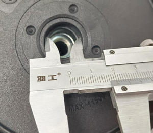 رأس تشذيب الأكثر مبيعًا لملحقات جزازة العشب رأس تشذيب أجزاء المحرك مباشرة من المصنع عالي الجودة - Product Image 6