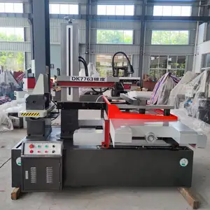 CW DK7745 mesin Edm pemotong kawat, 5 sumbu cepat dk77 cnc untuk logam kecepatan tengah Edm pengontrol mesin pemotong