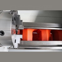 Hobby Verticale CNC Freesmachine VMC640 3-assige BT40 Enkelvoudige Spindel JIUCHENG Lichtgewicht 1 Jaar Garantie
