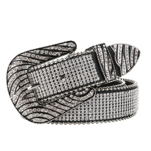 Cinturones Simon para hombre en rojo con diamantes de imitación de cristal, diseño de grano de cocodrilo, cuero PU duradero y hebilla de aleación - Product Image 1