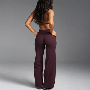 Sujetador deportivo halter para mujer, top de yoga sin espalda con relleno, sujetador de fitness de alto soporte para entrenamiento, ropa deportiva con logo personalizado - Product Image 4