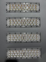 Farola LED Solar Integrada de 100W, IP65 Resistente a la Lluvia y Nieve, con Sensor de Lluvia, Encendido Automático, Doble CCT, Iluminación de Seguridad para Exteriores