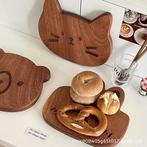 ถาดไม้รูปหน้าสัตว์ จานขนมหวานไม้เนื้อแข็ง ดีไซน์การ์ตูน ถาดเสิร์ฟบนโต๊ะ สีเรโทร - Product Image 3