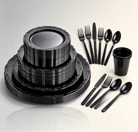 Assiettes jetables en plastique noir en gros, assiettes rondes à bord gaufré vintage pour mariage, anniversaire, banquet