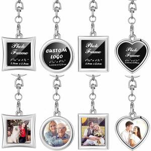 Llavero de Metal con Diseño Creativo Personalizado, Llavero con Marco de Fotos, Llavero para Parejas, Pequeño Regalo Conmemorativo - Product Image 1