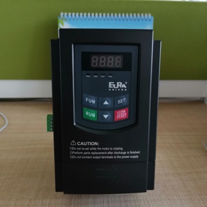 อีอูรา ไดรฟ์ ซีรีส์ AC380V 3 เฟส 1.5 กิโลวัตต์ คอนโทรล VFD 2 แรงม้า VSD E2000-0015T3 ไดรฟ์ปรับความถี่ - Product Image 2