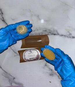 Savon artisanal biologique à base de plantes pour adultes - Hydratant, blanchissant, nettoyant naturel à base de plantes pour tous les types de peau - Product Image 2