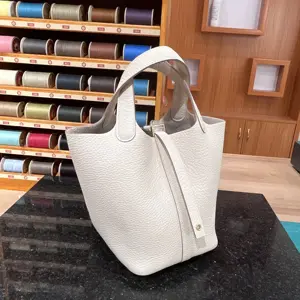 Customized Luxury Hand Sewn Vegetable Lantern Bucket Bag P18/22/26 Imported TC Cowhide Handbag