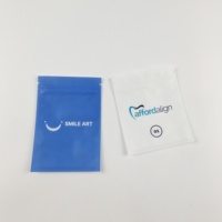 Étui d'alignement en silicone avec logo personnalisé Kit de retenue d'emballages buccaux polyvalents pour prothèses dentaires Sac en plastique pour orthodontie