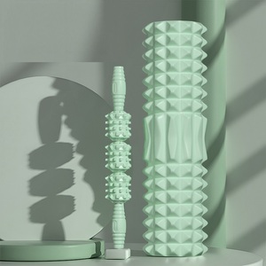 Ensemble de rouleaux en mousse verte avec bâton de massage, en plastique durable, accessoires de yoga pour soulager les muscles du corps entier - Product Image 1
