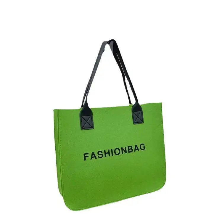 Toptan özel Logo moda bayan çanta keçe taşıma alışveriş çantası Tote kulplu çanta