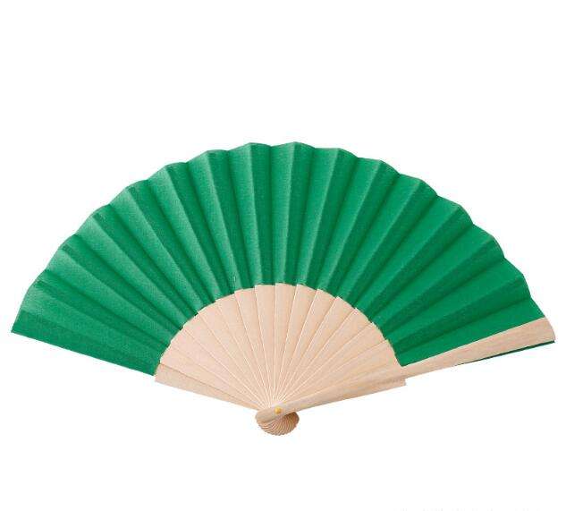 สีเขียว