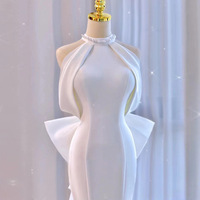 Robe de mariée sirène à col licou, style simple et élégant, en satin français blanc, avec traîne et voile, pour cérémonie de mariage