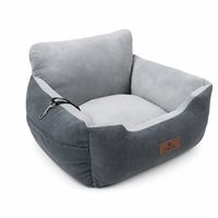 Coussin de voiture pour animaux de compagnie en gros, emballé en boîte, avec boucle de ceinture de sécurité, en peluche grise douce pour chiens de petite et moyenne taille, OEM ODM